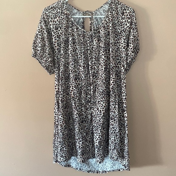 Sanctuary Leopard Print dress with tie back - Picture 1 of 5